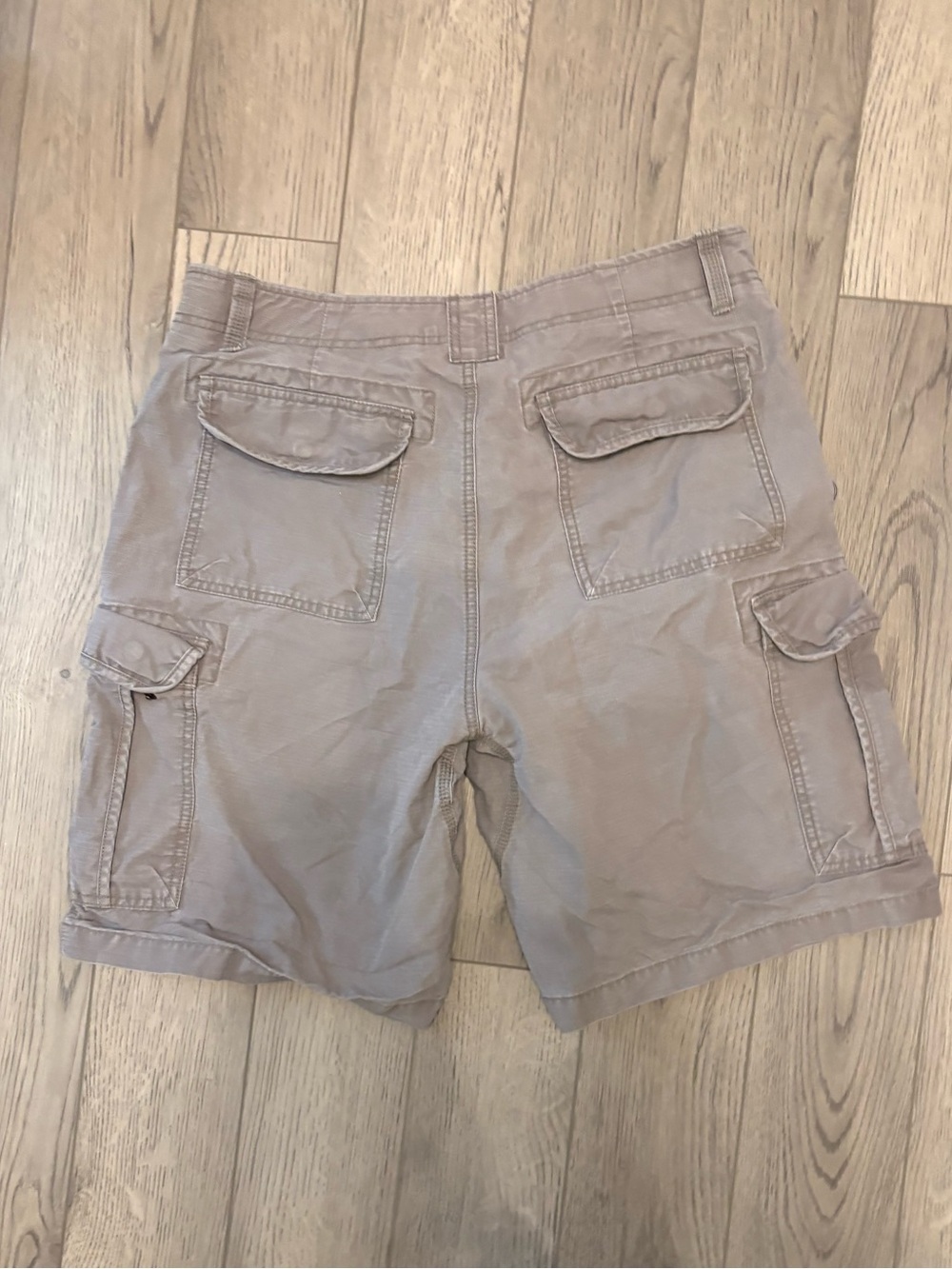 L.L. Bean Brown Cargo Shorts - Picture 3 of 3